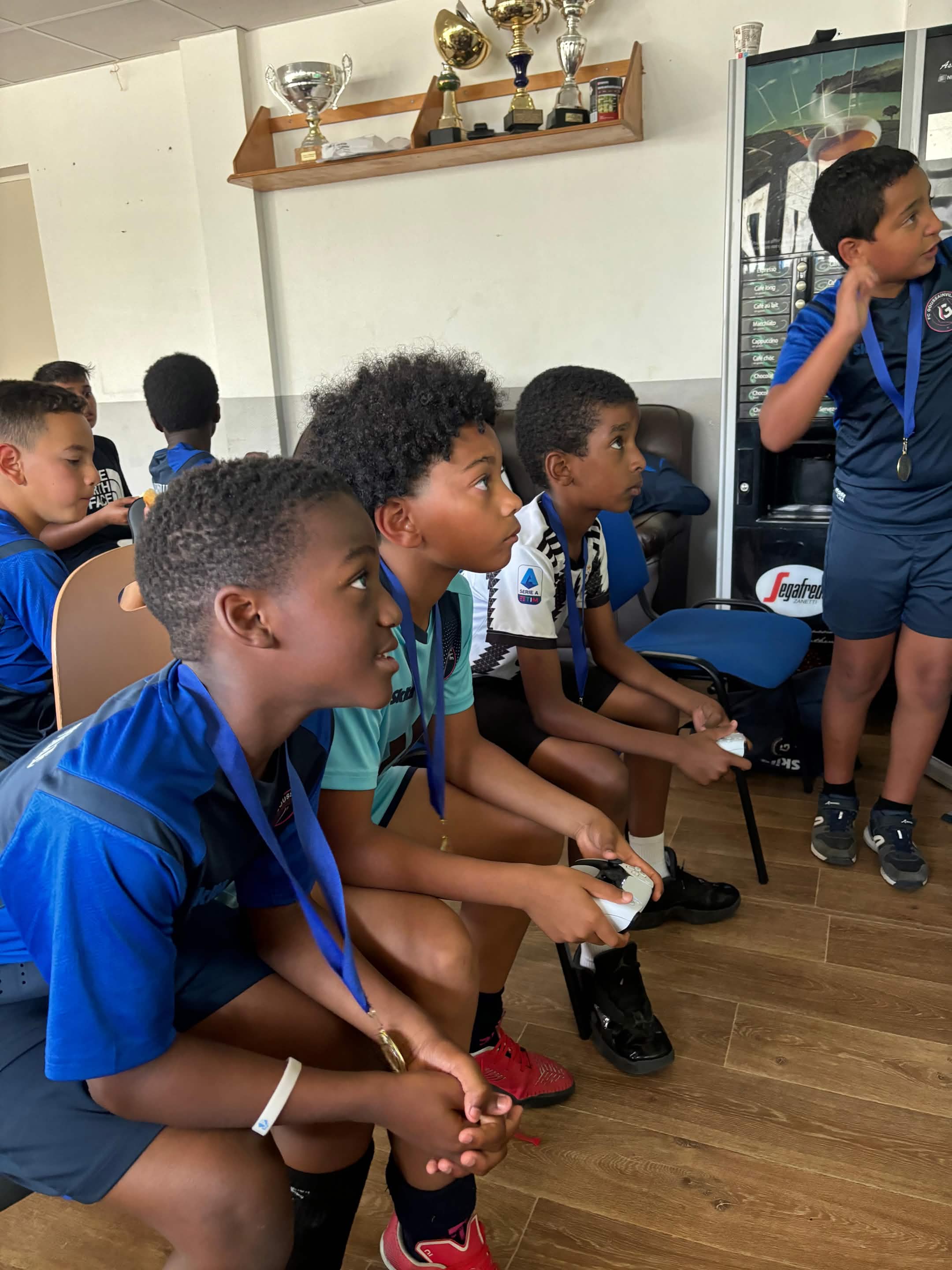 Championnat Efoot — équipe